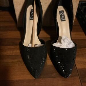 Ladies 4” brand new sexy dressy shoes.